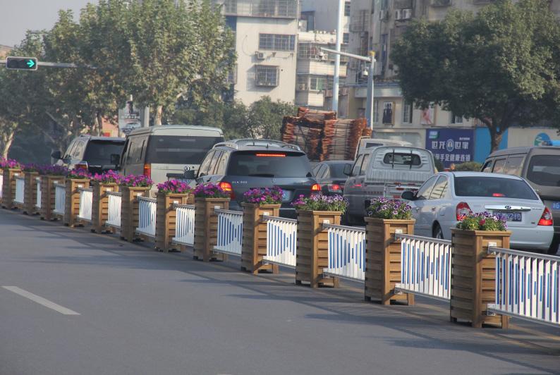 道路護欄價格 道路護欄價格